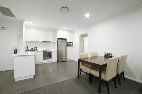Best Western Plus Bolton On The Park - Accommodation Gladstone 22