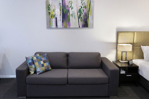 Best Western Plus Bolton On The Park - Accommodation Gladstone 12