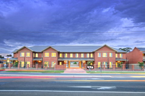 Best Western Plus Bolton On The Park - Accommodation Gladstone 28