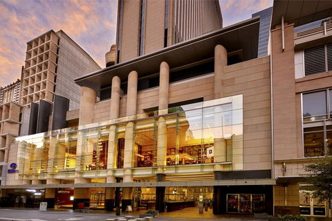 Hilton Sydney - Accommodation Gladstone 15