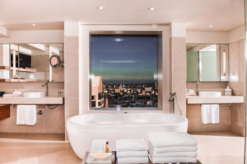 Hilton Sydney - Accommodation Gladstone 19