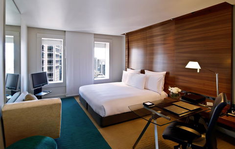 Hilton Sydney - Accommodation Gladstone 23