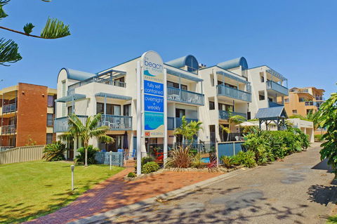Beach House Holiday Apartments - Accommodation Gladstone 13