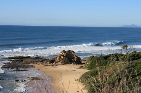 Valla's Beach House - Accommodation Gladstone 25