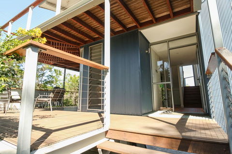 Valla's Beach House - Accommodation Gladstone 21