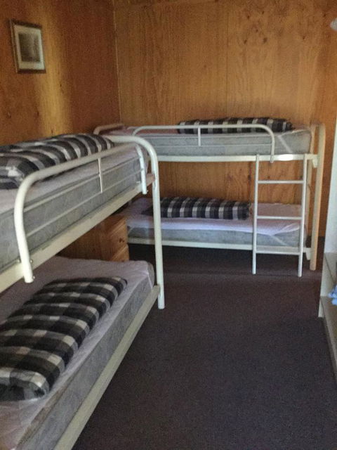 Jenolan Cabins - Accommodation Gladstone 5