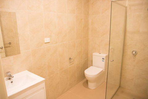 T&M HOUSE - Accommodation Gladstone 22
