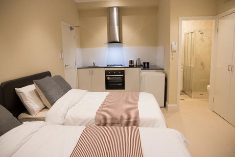 T&M HOUSE - Accommodation Gladstone 36