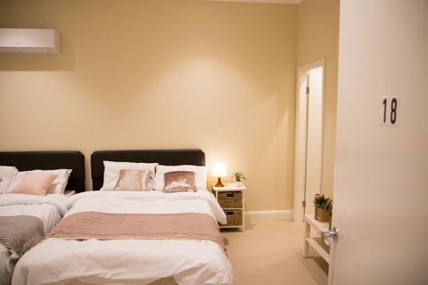 T&M HOUSE - Accommodation Gladstone 44