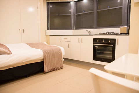 T&M HOUSE - Accommodation Gladstone 7