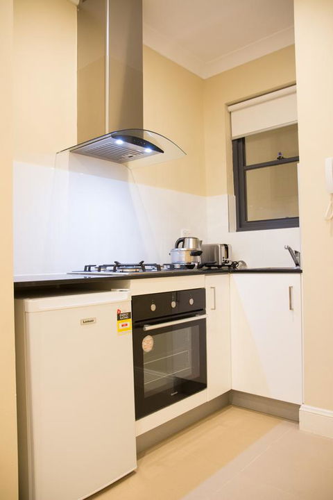 T&M HOUSE - Accommodation Gladstone 26