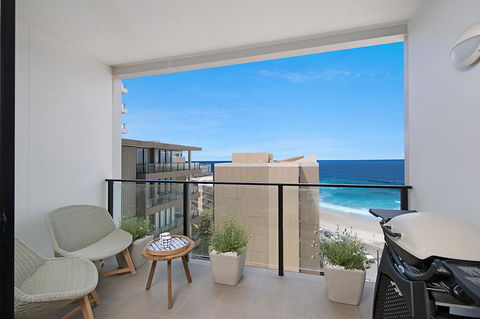 Arena Luxury Beachfront Apartment - Accommodation Gladstone 14