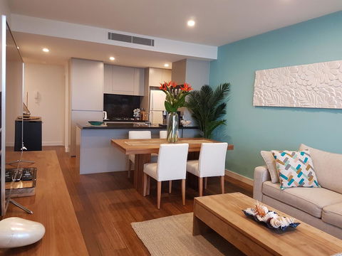 Arena Luxury Beachfront Apartment - Accommodation Gladstone 39