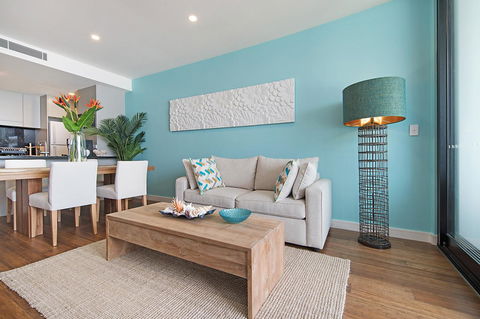 Arena Luxury Beachfront Apartment - Accommodation Gladstone 37