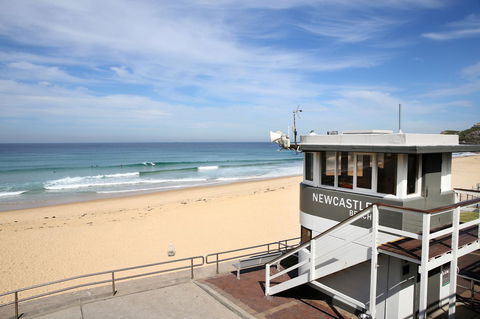 Arena Luxury Beachfront Apartment - Accommodation Gladstone 31