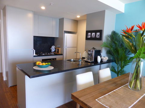 Arena Luxury Beachfront Apartment - Accommodation Gladstone 17
