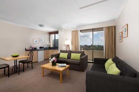 Rydges North Sydney - Accommodation Gladstone 10