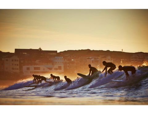 Ocean Views And Sea Breezes Over Bondi Beach - Accommodation Gladstone 19