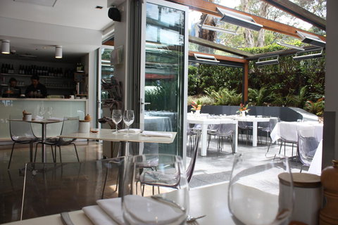 Hotel Urban St Leonards - Accommodation Gladstone 24