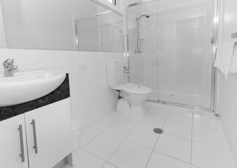Horizon Holiday Apartments - Accommodation Gladstone 3