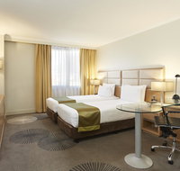 Holiday Inn Parramatta - Accommodation Gladstone