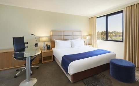 Holiday Inn Parramatta, An IHG Hotel - Accommodation Gladstone 3