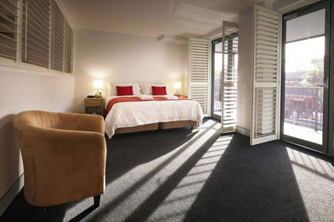 Crown On Darby Newcastle - Accommodation Gladstone 26