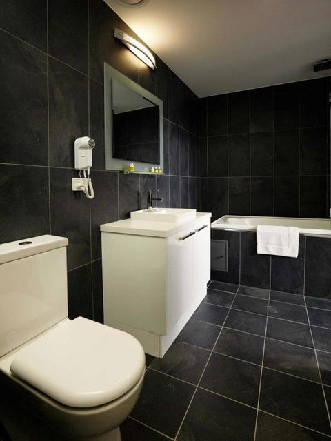 Crown On Darby Newcastle - Accommodation Gladstone 25