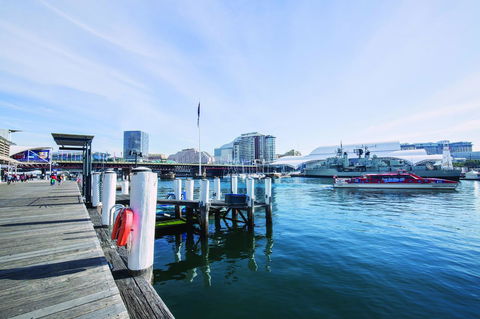 Vibe Hotel Sydney Darling Harbour - Accommodation Gladstone 11