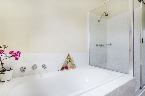 Sydney Harbour Bed And Breakfast - Accommodation Gladstone 23