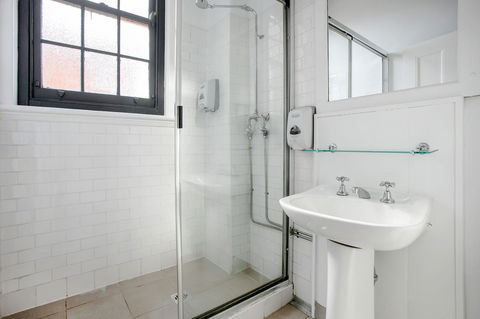 Sydney Harbour Bed And Breakfast - Accommodation Gladstone 7