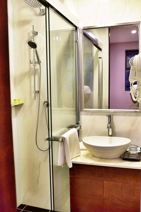 Megaboom City Hotel - Accommodation Gladstone 44