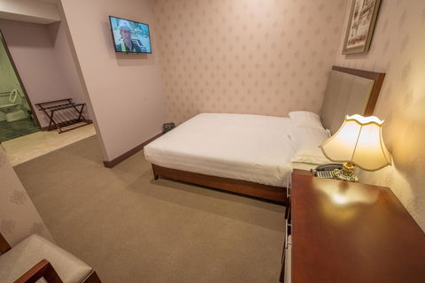 Megaboom City Hotel - Accommodation Gladstone 15