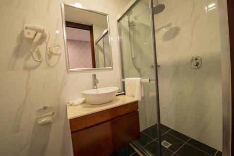 Megaboom City Hotel - Accommodation Gladstone 23