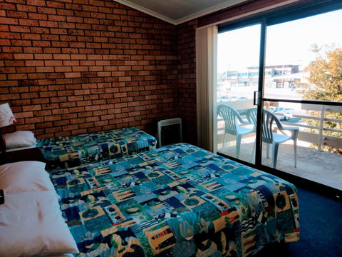 South Seas Motel - Accommodation Gladstone 3