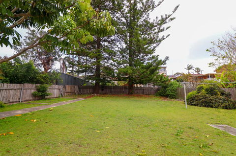 Coastal Horizons Beach House - Accommodation Gladstone 15
