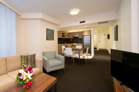 APX World Square - Accommodation Gladstone 6