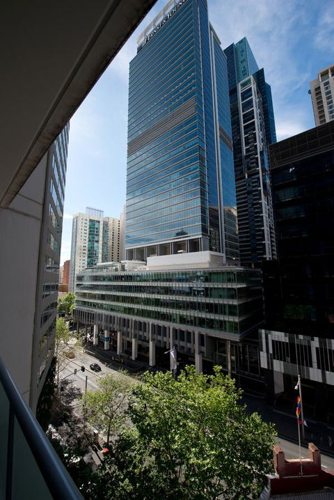 APX World Square - Accommodation Gladstone 11