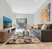 CBD Luxury new 2 bedrooms next to Darling habour - Accommodation Gladstone