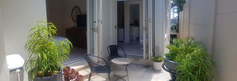 Private Room - Luxury Mosman Home - Accommodation Gladstone 28