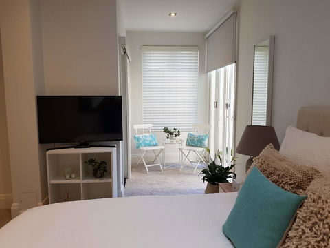 Private Room - Luxury Mosman Home - Accommodation Gladstone 19