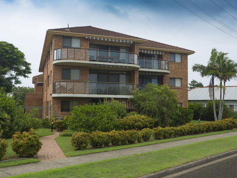 Braemar 9 - Accommodation Gladstone 0