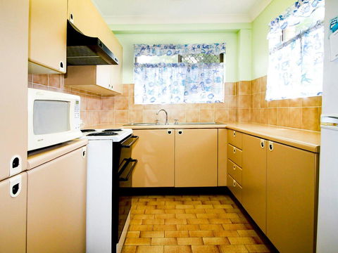 Braemar 9 - Accommodation Gladstone 10