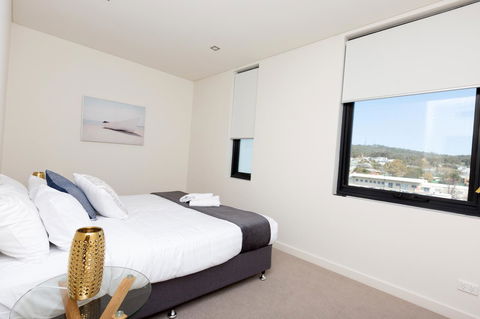 The Penthouse - Accommodation Gladstone 20