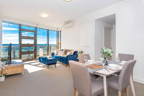 Olympic Park Sunshine 2 Bedrooms Apts With Private Parking - Accommodation Gladstone 25