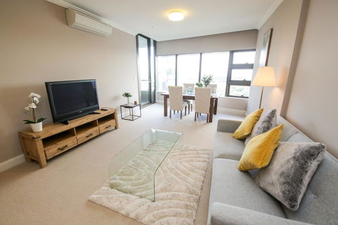 Olympic Park Sunshine 2 Bedrooms Apts With Private Parking - Accommodation Gladstone 13