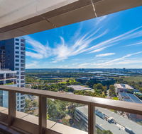 Olympic park Sunshine 2 bedrooms Apts with Private parking - Accommodation Gladstone