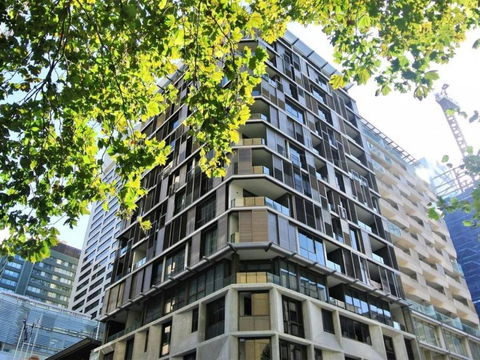 Orange Stay Sydney CBD - Accommodation Gladstone 0