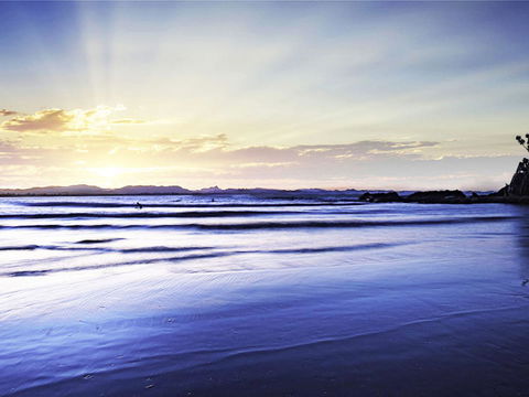 Cape Apartments - Accommodation Gladstone 4