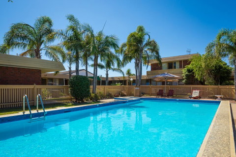 Kalindo Merimbula - Accommodation Gladstone 0
